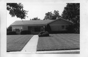 1034 WABAN HILL 1034 WABAN HILL, a Ranch house, built in Madison, Wisconsin in 1950.