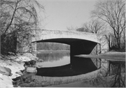 Lincoln Park, a NA (unknown or not a building) bridge, built in Milwaukee, Wisconsin in 1941.