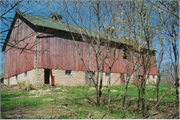 996 E CHURCH RD, a Astylistic Utilitarian Building barn, built in Christiana, Wisconsin in 1883.