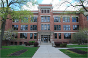 3203 N DOWNER AVE 3203 N DOWNER AVE, a Neoclassical/Beaux Arts university or college building, built in Milwaukee, Wisconsin in 1909.