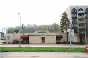 3005 UNIVERSITY AVE, a Art/Streamline Moderne tavern/bar, built in Madison, Wisconsin in 1937.