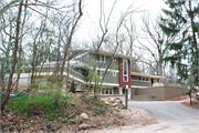 2829 SYLVAN AVE, a Contemporary house, built in Madison, Wisconsin in 1965.