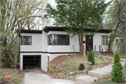 2803 RIDGE RD, a International Style house, built in Madison, Wisconsin in 1940.
