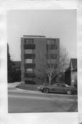 415 WISCONSIN AVE 415 WISCONSIN AVE, a Contemporary apartment/condominium, built in Madison, Wisconsin in 1960.