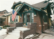 4812 W WASHINGTON BLVD, a Craftsman house, built in Milwaukee, Wisconsin in 1919.