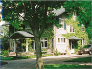 2119 JEFFERSON ST, a Craftsman house, built in Madison, Wisconsin in 1915.
