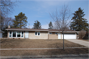4214 SOMERSET LA, a Ranch house, built in Madison, Wisconsin in 1954.