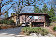 105 STANDISH CT, a Contemporary house, built in Madison, Wisconsin in 1961.
