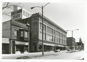 710 W HISTORIC MITCHELL ST 710 W HISTORIC MITCHELL ST, a Neoclassical/Beaux Arts large retail building, built in Milwaukee, Wisconsin in 1906.
