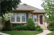 714 S EAST AVE, a Bungalow house, built in Waukesha, Wisconsin in 1932.