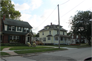 141 DUANE ST, a Dutch Colonial Revival house, built in Burlington, Wisconsin in 1925.