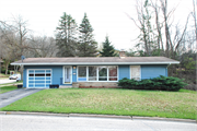 3303 BLUFF ST, a Ranch house, built in Madison, Wisconsin in 1960.