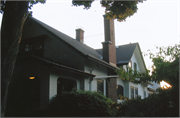 1930 N HI-MOUNT BLVD, a Bungalow house, built in Milwaukee, Wisconsin in 1913.