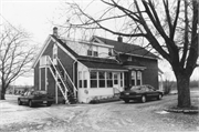 809 N TAYLOR ST, a Front Gabled house, built in Howard, Wisconsin in 1901.