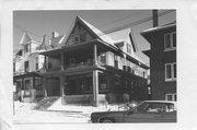215-217 N BROOKS ST, a Queen Anne house, built in Madison, Wisconsin in 1931.