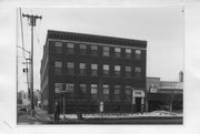 1 N BEDFORD ST, a Astylistic Utilitarian Building industrial bldg/manufacturing facility, built in Madison, Wisconsin in 1909.
