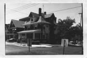 302 S BASSETT ST, a Craftsman house, built in Madison, Wisconsin in 1906.