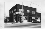 2710 ATWOOD AVE, a Twentieth Century Commercial large retail building, built in Madison, Wisconsin in 1923.