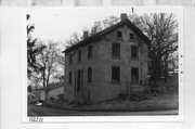 9315 MACK RD, a Side Gabled house, built in Roxbury, Wisconsin in 1846.