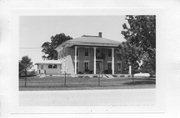 1299 COUNTY HIGHWAY PB, a Italianate house, built in Montrose, Wisconsin in .