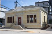 2038 RAILROAD ST, a Neoclassical/Beaux Arts bank/financial institution, built in New Holstein, Wisconsin in 1902.