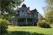 5 S JOHN PAUL RD, a Queen Anne house, built in Milton, Wisconsin in 1911.
