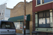 533 VERNAL AVE, a Twentieth Century Commercial bank/financial institution, built in Milton, Wisconsin in 1926.