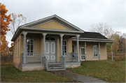 HERITAGE HILL STATE PARK, a Greek Revival house, built in Allouez, Wisconsin in 1872.