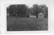 W SIDE OF COUNTY HIGHWAY G, AT US 18/151, a Gabled Ell house, built in Verona, Wisconsin in .