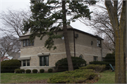 4200 N MORRIS BLVD, a International Style house, built in Shorewood, Wisconsin in 1945.