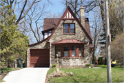 4112 N Downer Ave, a English Revival Styles house, built in Shorewood, Wisconsin in 1926.