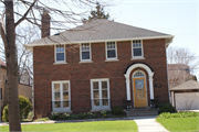 4457 N Farwell Ave, a Spanish/Mediterranean Styles house, built in Shorewood, Wisconsin in 1925.