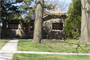 4465 N FREDERICK AVE, a Gabled Ell house, built in Shorewood, Wisconsin in .