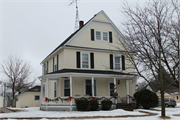 264 EDWARD ST, a Queen Anne house, built in Burlington, Wisconsin in 1910.