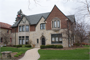 3725 N Lake Dr, a English Revival Styles house, built in Shorewood, Wisconsin in 1929.