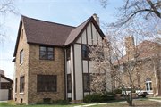 4067 N Lake Dr, a English Revival Styles house, built in Shorewood, Wisconsin in 1928.