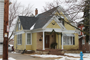 200 W STATE ST, a Front Gabled house, built in Burlington, Wisconsin in 1910.