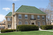 4303 N Lake Dr, a Spanish/Mediterranean Styles house, built in Shorewood, Wisconsin in 1924.