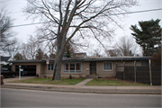 1901 MAIN ST, a Ranch house, built in Stevens Point, Wisconsin in 1961.