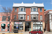 144 4TH AVE, a Romanesque Revival lodging-hotel, built in Baraboo, Wisconsin in 1900.