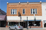 117-119 4TH ST, a Commercial Vernacular livery/stable, built in Baraboo, Wisconsin in 1885.
