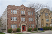 3819 N OAKLAND AVE 3819 N OAKLAND AVE, a Spanish/Mediterranean Styles apartment/condominium, built in Shorewood, Wisconsin in 1927.
