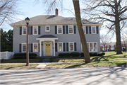1301 E OLIVE ST, a Colonial Revival/Georgian Revival house, built in Shorewood, Wisconsin in 1938.