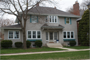 4221 N PROSPECT AVE, a Craftsman house, built in Shorewood, Wisconsin in .