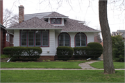 4222 N PROSPECT AVE 4222 N PROSPECT AVE, a Bungalow house, built in Shorewood, Wisconsin in 1921.