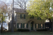 5247 N HOLLYWOOD AVE, a Colonial Revival/Georgian Revival house, built in Whitefish Bay, Wisconsin in 1931.