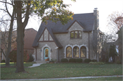 423 E LEXINGTON BLVD, a English Revival Styles house, built in Whitefish Bay, Wisconsin in 1930.