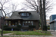 715 E SYLVAN AVE 715 E SYLVAN AVE, a Bungalow house, built in Whitefish Bay, Wisconsin in 1926.