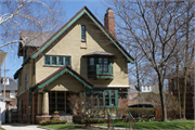 4426 N Prospect Ave, a Craftsman house, built in Shorewood, Wisconsin in 1914.