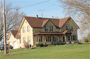 N5921 JEFFERSON RD, a Queen Anne house, built in Aztalan, Wisconsin in 1894.